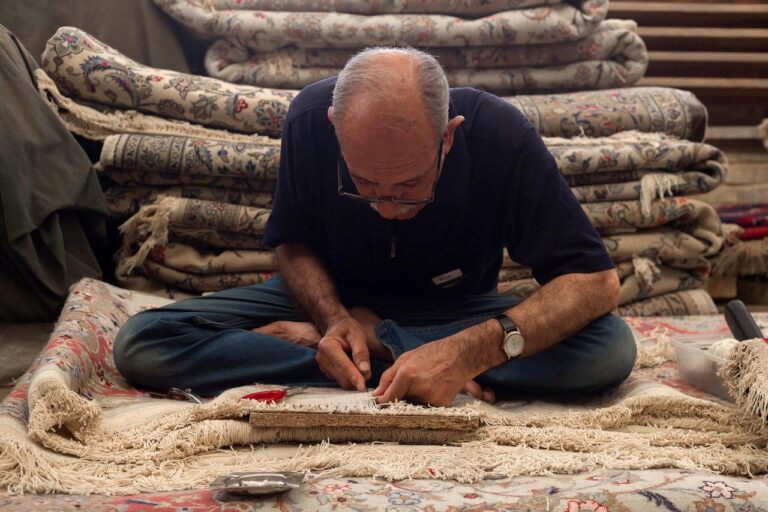 nylon vs polyester carpet