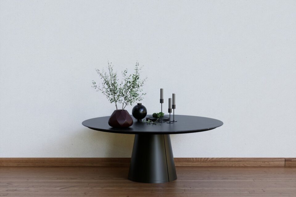 Pedestal Table