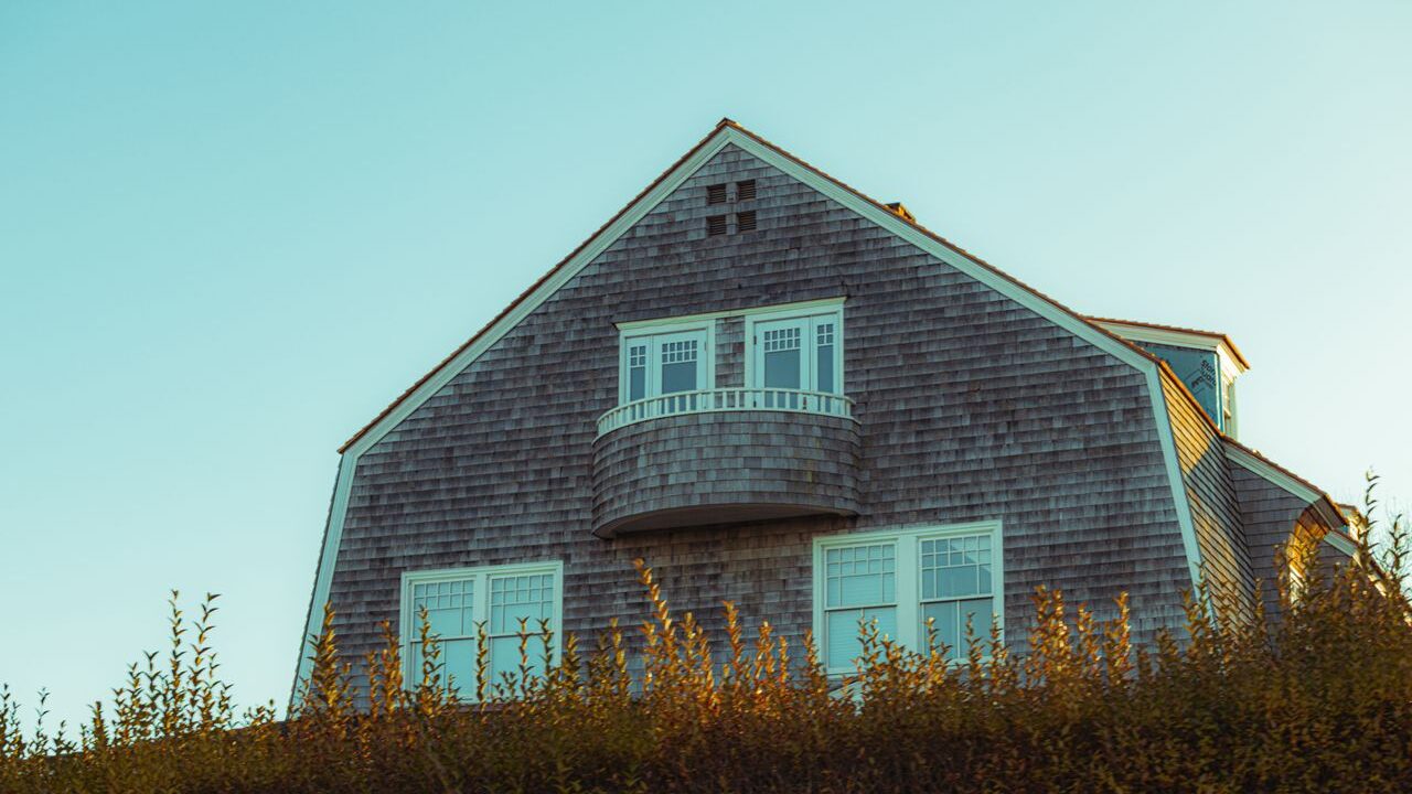 Cedar Board and Batten Siding: The Complete Homeowner’s Guide