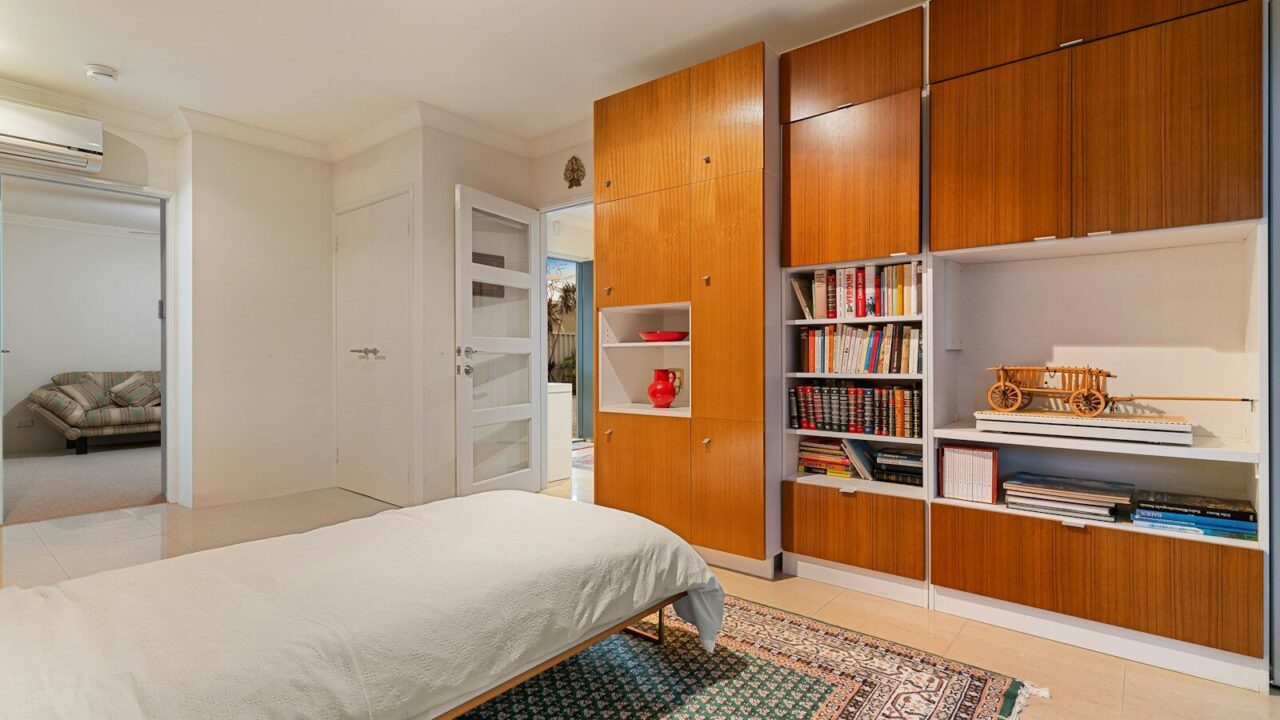 Murphy Bed with Desk: Smart Space-Saving Ideas for Small Rooms