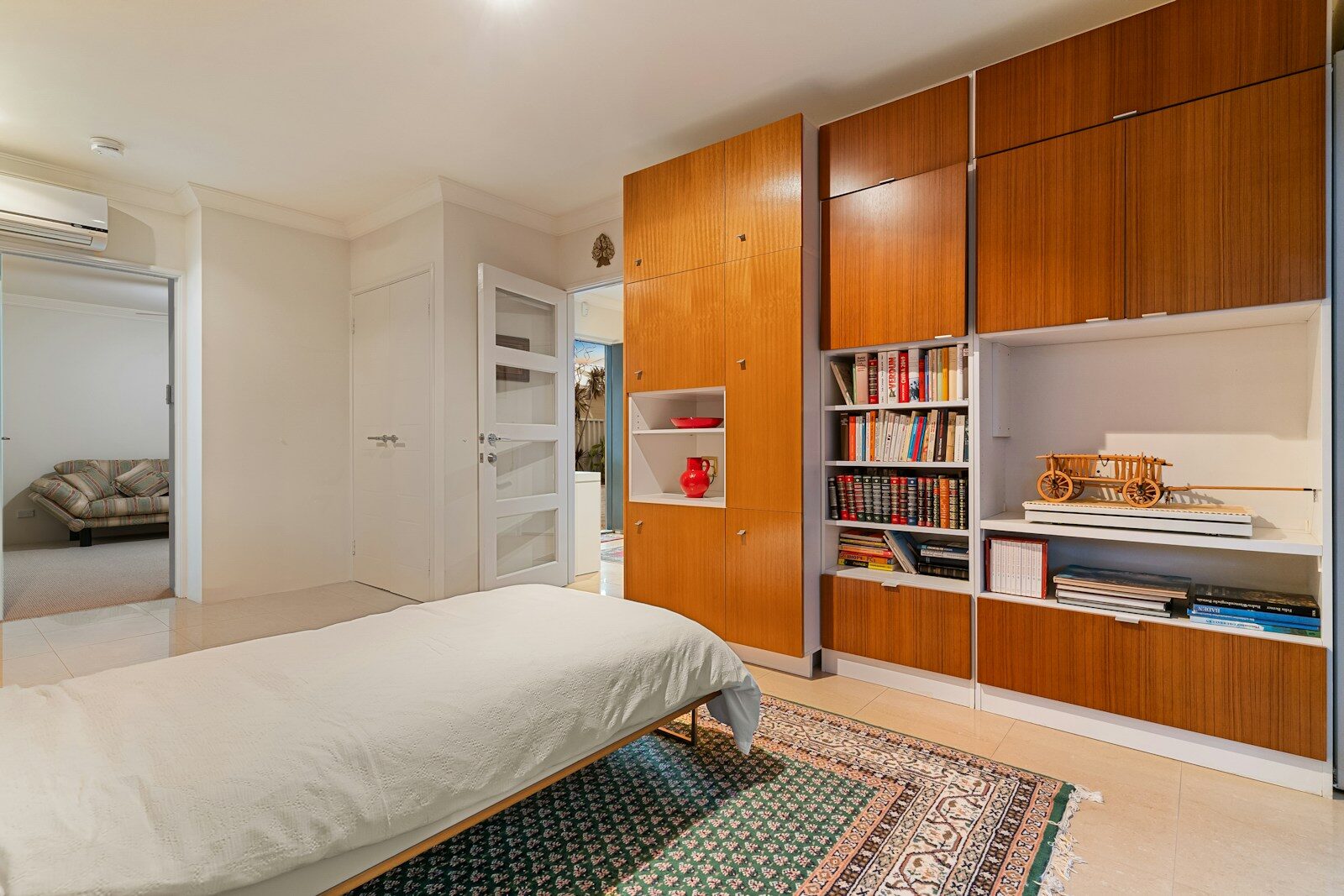 Murphy Bed with Desk
