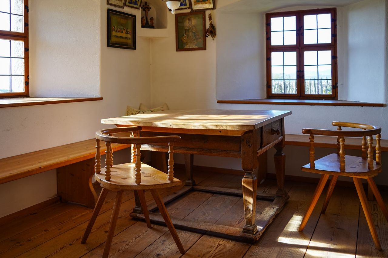 Farmhouse Dining