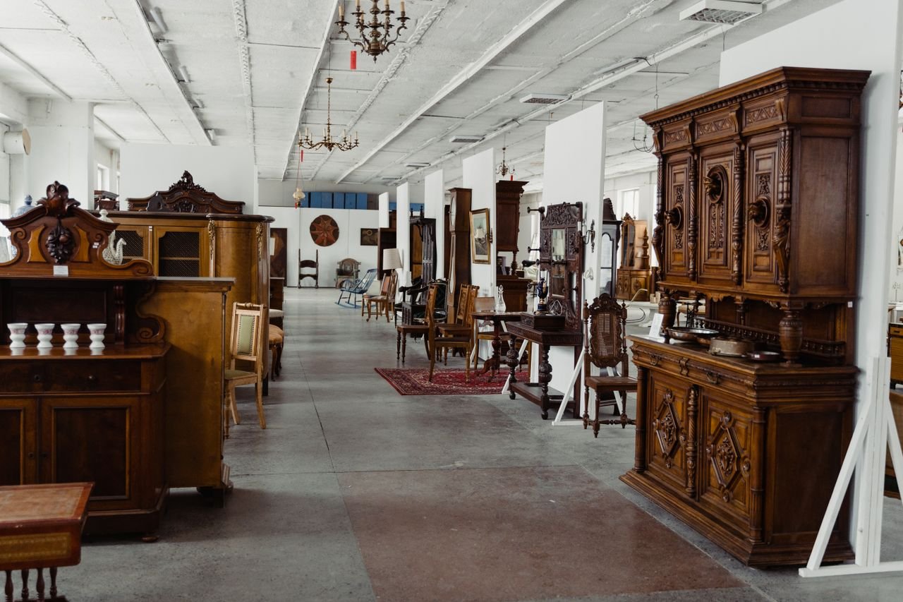 Oak Household Furniture